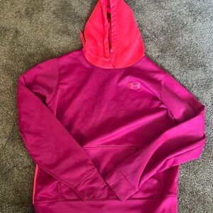 under armour girls medium hotpink/purple sweatshirt!! in great condition!